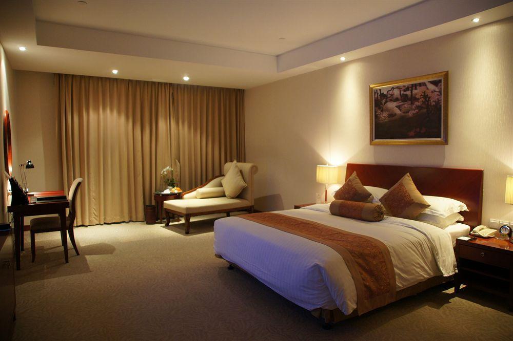 Kingswell Hotel Tongji Shanghai Exterior photo